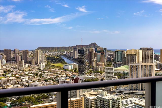 1515 Liona Street 4103, Honolulu, HI 96814