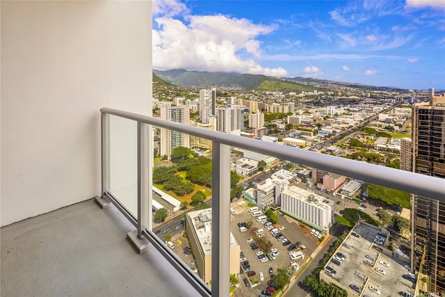 1515 Liona Street 4103, Honolulu, HI 96814
