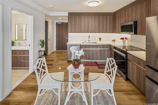 1515 Liona Street 4103, Honolulu, HI 96814