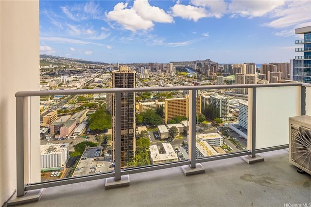 1515 Liona Street 4103, Honolulu, HI 96814