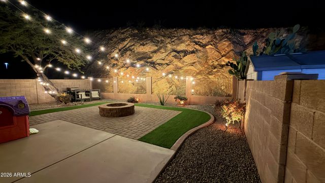 16830 S 20th PL Place, Phoenix, AZ 85048