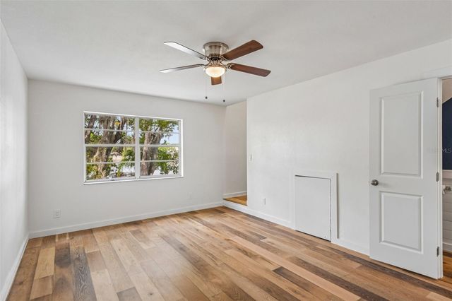 7192 E BANK DRIVE 7192, Tampa, FL 33617