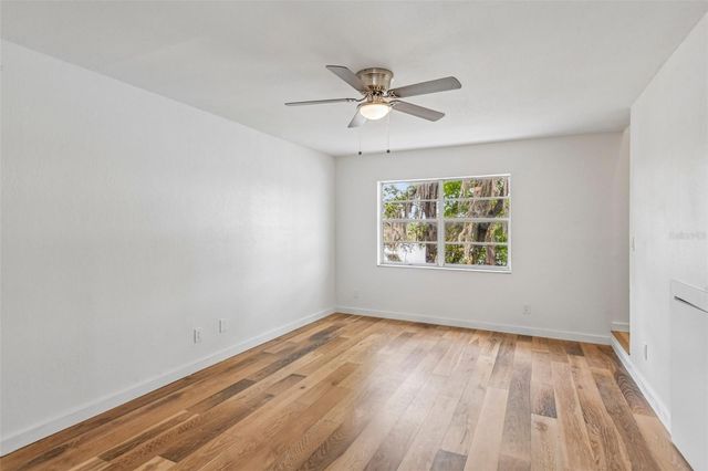 7192 E BANK DRIVE 7192, Tampa, FL 33617