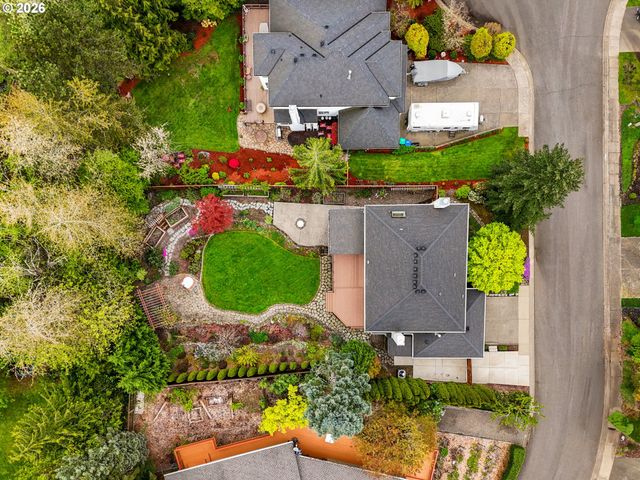 3327 Sw ARNOLD HEIGHTS Ter, Portland, OR 97219