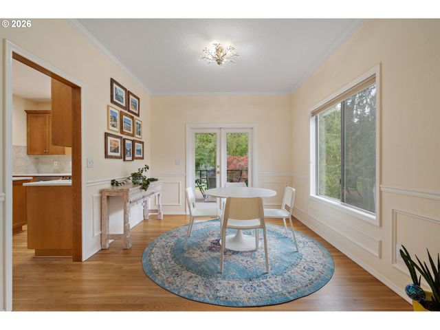 3327 Sw ARNOLD HEIGHTS Ter, Portland, OR 97219