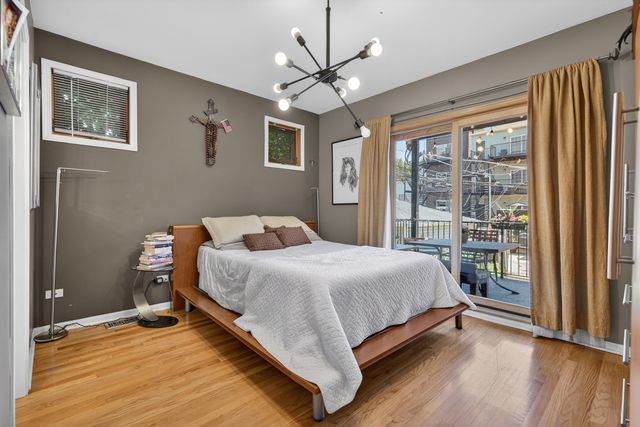 2709 N Campbell Avenue 1, Chicago, IL 60647