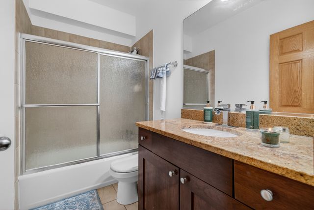 2709 N Campbell Avenue 1, Chicago, IL 60647