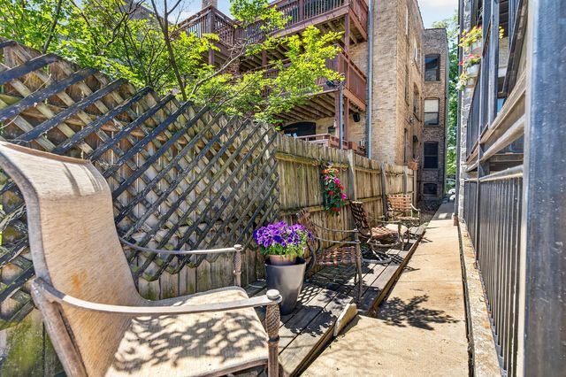 2709 N Campbell Avenue 1, Chicago, IL 60647
