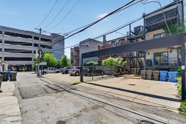 2709 N Campbell Avenue 1, Chicago, IL 60647