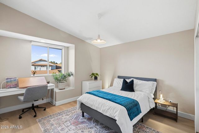 5641 E GRANDVIEW Road, Scottsdale, AZ 85254