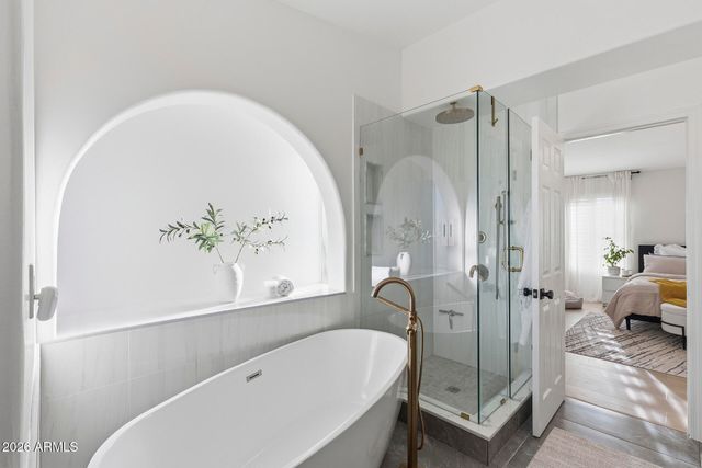 5641 E GRANDVIEW Road, Scottsdale, AZ 85254