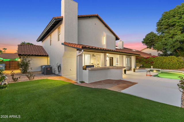 5641 E GRANDVIEW Road, Scottsdale, AZ 85254