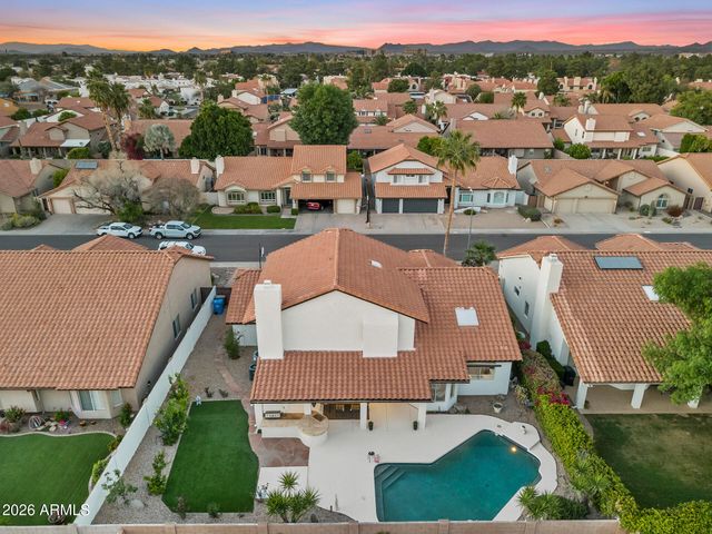 5641 E GRANDVIEW Road, Scottsdale, AZ 85254