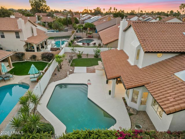 5641 E GRANDVIEW Road, Scottsdale, AZ 85254