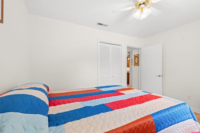 609 33rd Ave. S, North Myrtle Beach, SC 29582