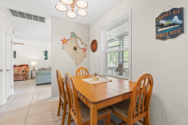 609 33rd Ave. S, North Myrtle Beach, SC 29582