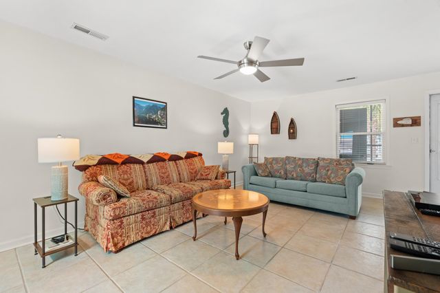 609 33rd Ave. S, North Myrtle Beach, SC 29582