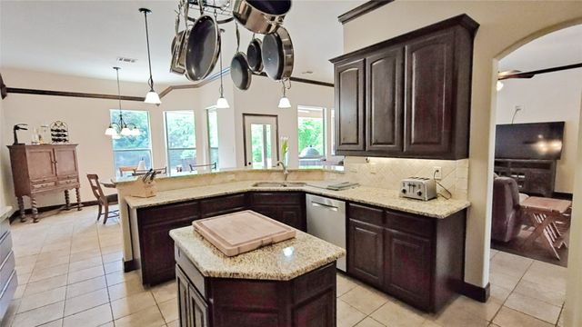 5001 Oak Mill Drive, Fort Worth, TX 76135