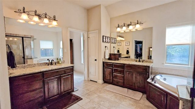 5001 Oak Mill Drive, Fort Worth, TX 76135