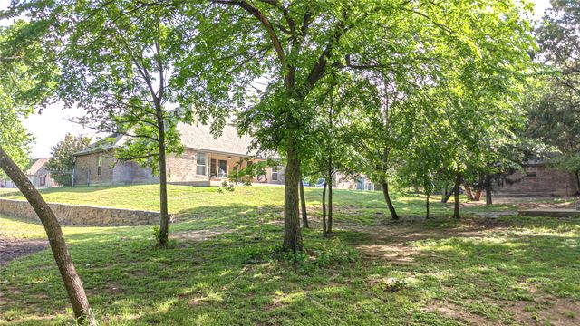 5001 Oak Mill Drive, Fort Worth, TX 76135