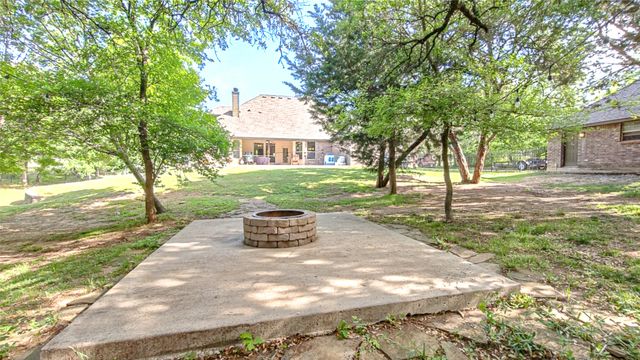 5001 Oak Mill Drive, Fort Worth, TX 76135