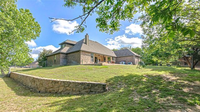 5001 Oak Mill Drive, Fort Worth, TX 76135