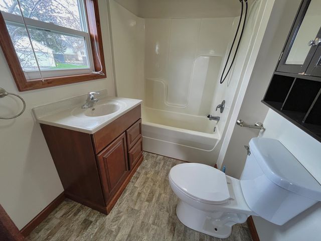 11 S Water Street 11 S Water Street, Wapakoneta, OH 45895