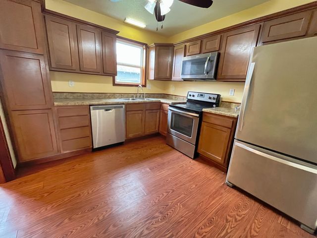 11 S Water Street 11 S Water Street, Wapakoneta, OH 45895