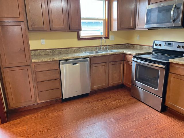 11 S Water Street 11 S Water Street, Wapakoneta, OH 45895