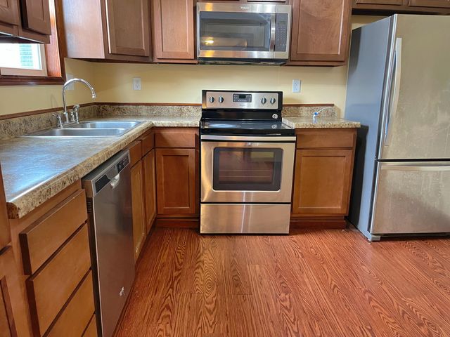 11 S Water Street 11 S Water Street, Wapakoneta, OH 45895