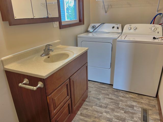 11 S Water Street 11 S Water Street, Wapakoneta, OH 45895