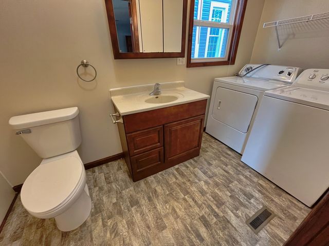 11 S Water Street 11 S Water Street, Wapakoneta, OH 45895