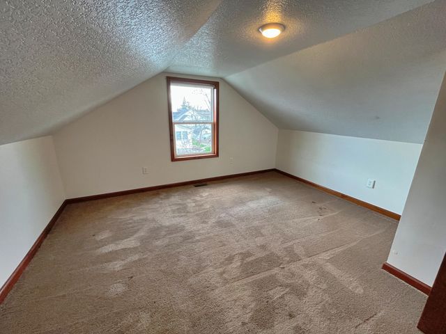 11 S Water Street 11 S Water Street, Wapakoneta, OH 45895