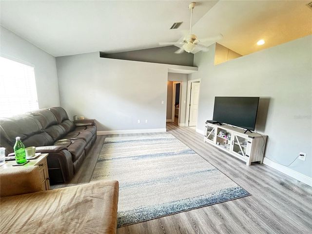 3201 NE 42ND PLACE, Ocala, FL 34479