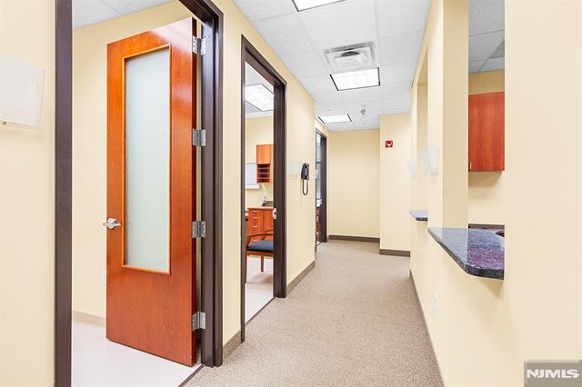 246 Hamburg Turnpike 305F, Wayne, NJ 07470