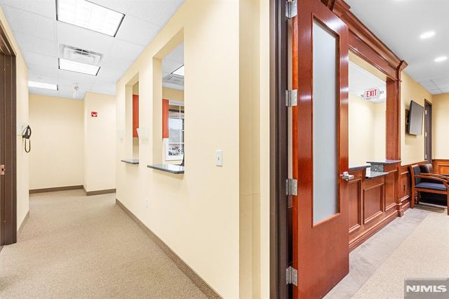 246 Hamburg Turnpike 305F, Wayne, NJ 07470