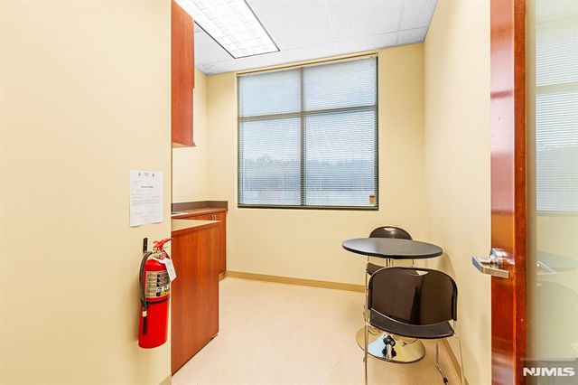 246 Hamburg Turnpike 305F, Wayne, NJ 07470