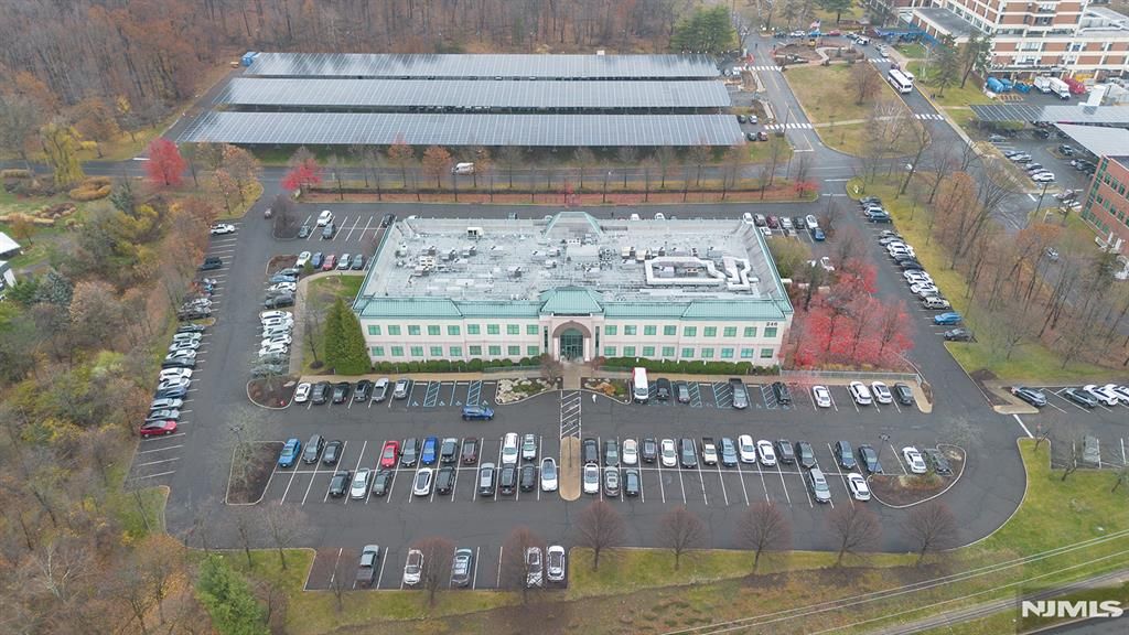 246 Hamburg Turnpike 305F, Wayne, NJ 07470