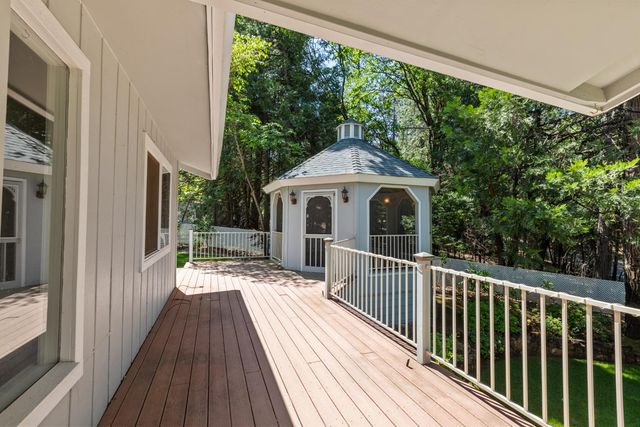 14986 Margot Lane, Pine Grove, CA 95665