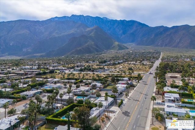 439 E Racquet Club Road, Palm Springs, CA 92262