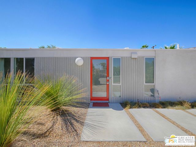 439 E Racquet Club Road, Palm Springs, CA 92262