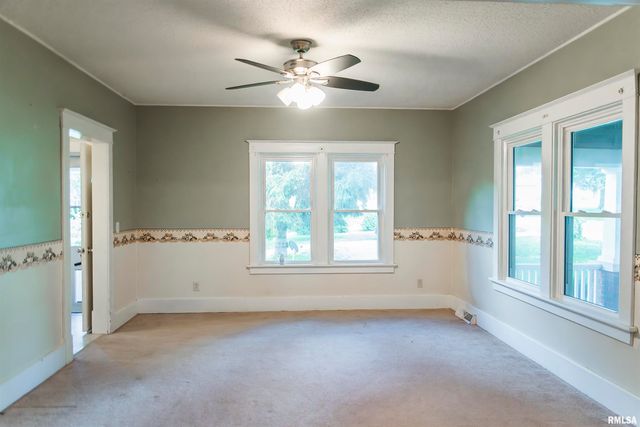 3321 STATE Street, Quincy, IL 62301