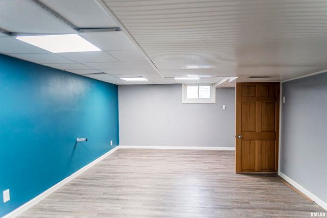 3321 STATE Street, Quincy, IL 62301