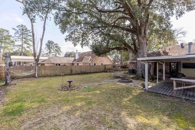 18025 Burnham Way, Greenwell Springs, LA 70739