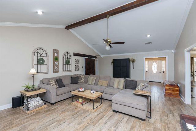 18025 Burnham Way, Greenwell Springs, LA 70739