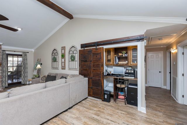 18025 Burnham Way, Greenwell Springs, LA 70739