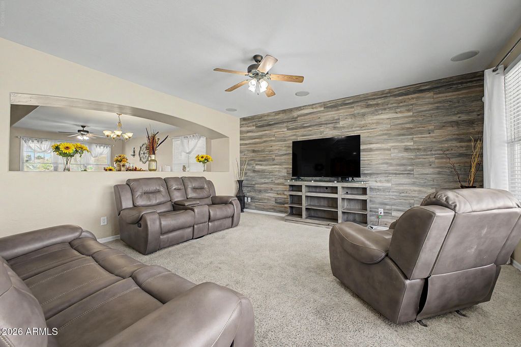 6705 S 40TH Avenue, Phoenix, AZ 85041 — photo 5