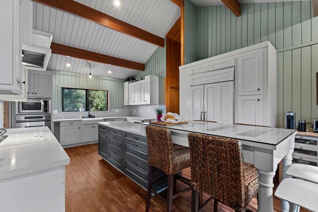 17959 Bluegrass Road, Ramona, CA 92065