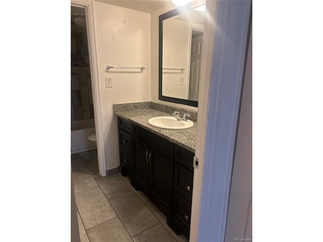 384 S Ironton St 102, Aurora, CO 80012