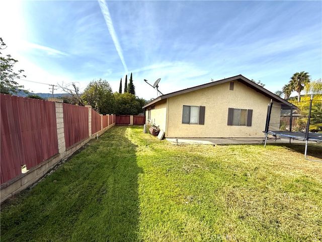 209 Ohio, Lake Elsinore, CA 92530